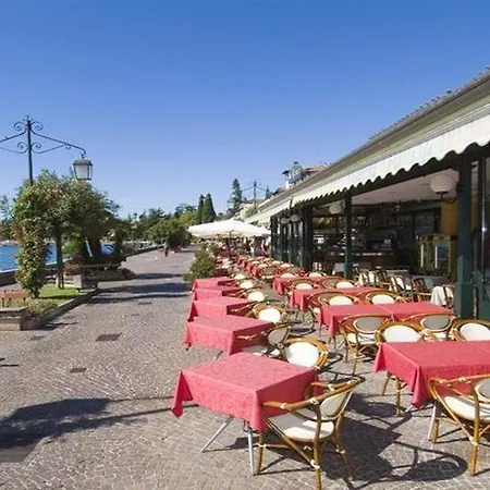住宿加早餐酒店 Le Petit Du 3*